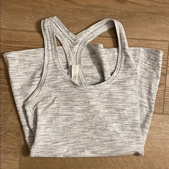 Lululemon Cool Racerback - Picture 3 of 4